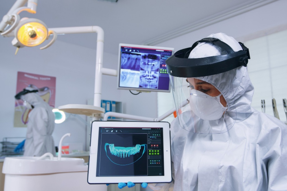 Inovações Tecnológicas na Odontologia: Como Elas Estão Transformando os Tratamentos Dentários