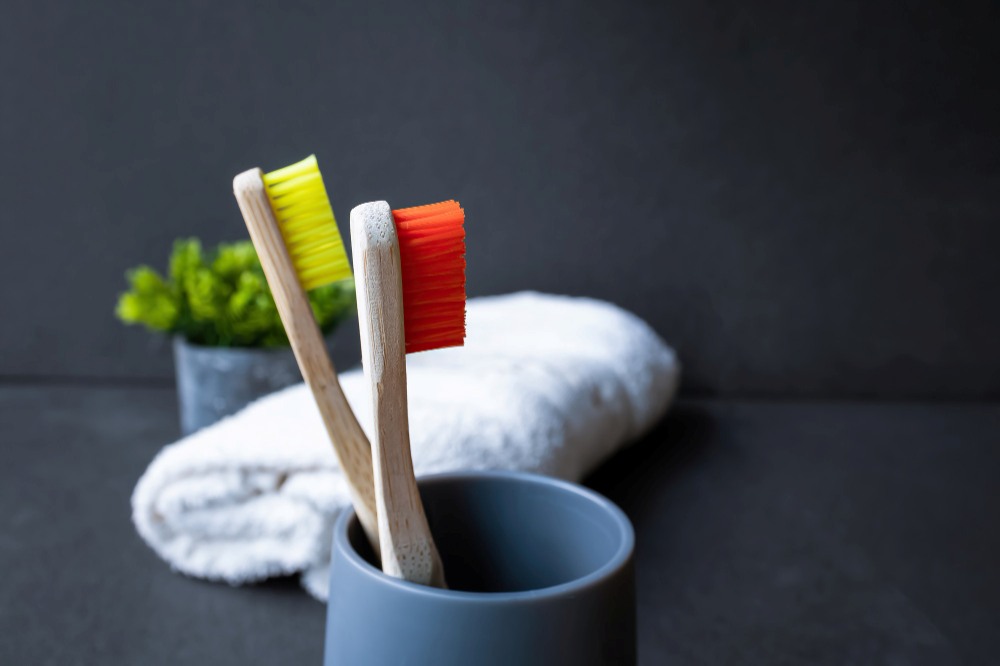 Como Escolher a Escova de Dente Ideal para Cada Idade e Quando Trocar